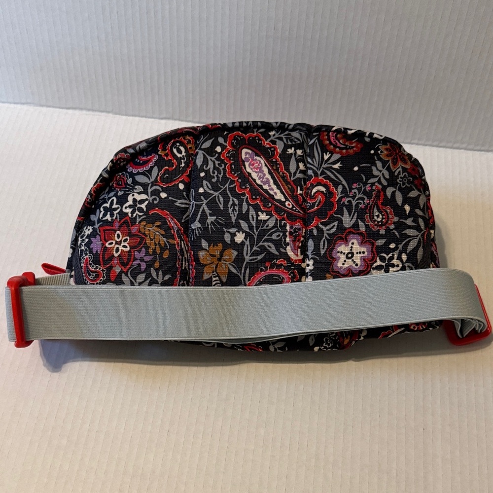 Vera Bradley x Coleman 5L Run-With it hip sling in Eden Paisley EUC - Picture 6 of 8
